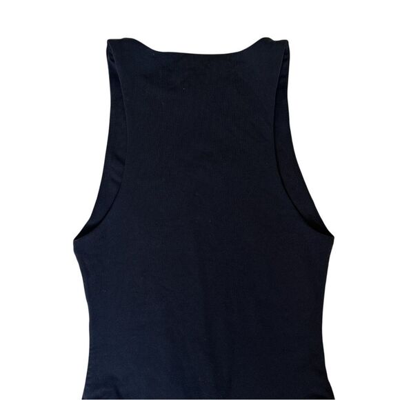 ARITZIA Orginal Contour ‘90s Bodysuit in Black - Picture 6 of 10